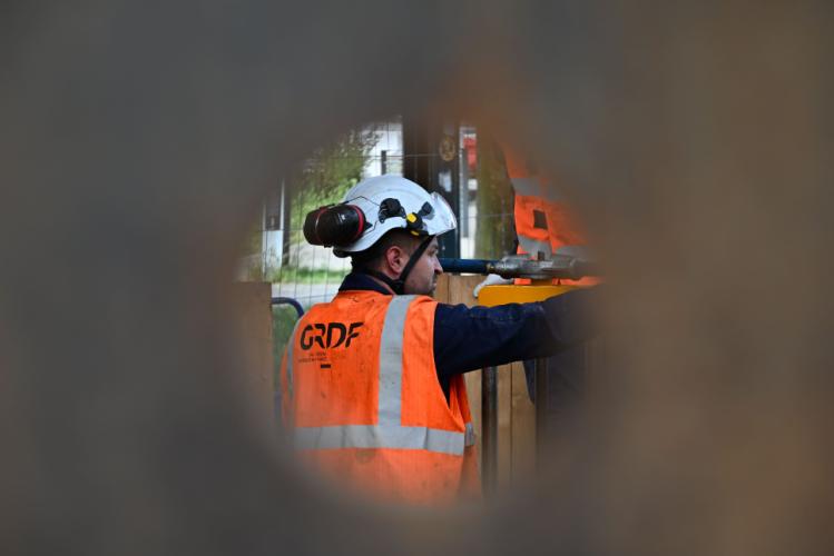 Technicien avec EPI