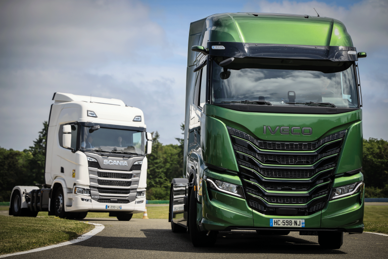 Camions roulant au bioGNV à Dreux.