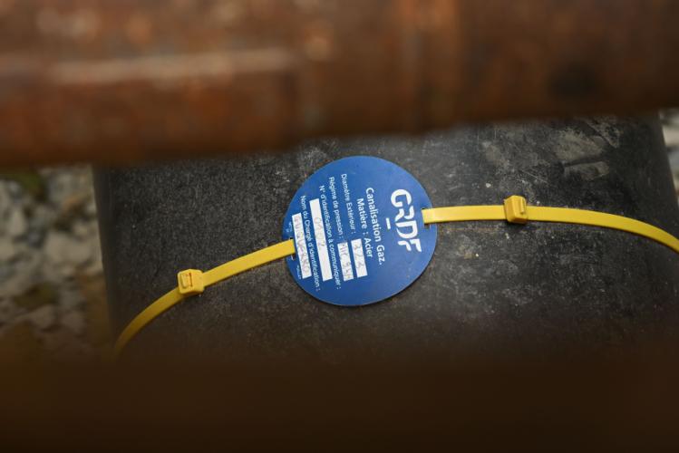 Etiquette de consignation sur canalisation de gaz